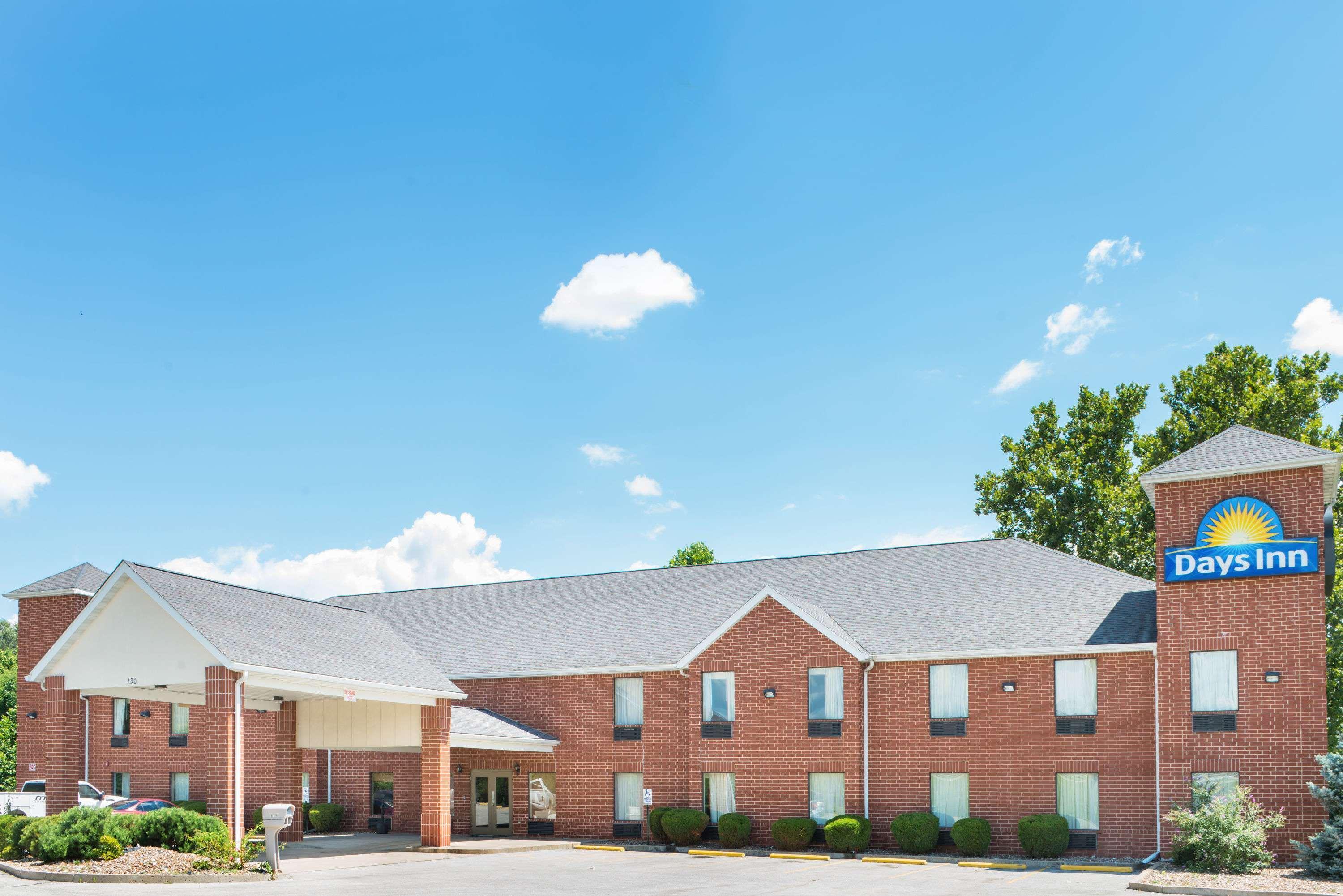 Days Inn By Wyndham St Peters/St Charles Saint Peters Exterior photo